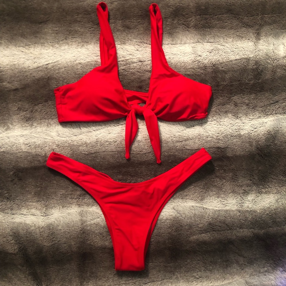 🌹NEW! Zaful Red CHEEKY bikini set!